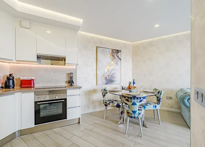 Sunset Bliss Penthouse With Airco & Heated Pool Адехе
