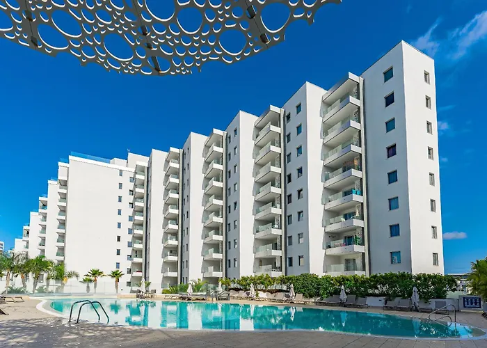 Sunset Bliss Penthouse With Airco & Heated Pool Апартаменты